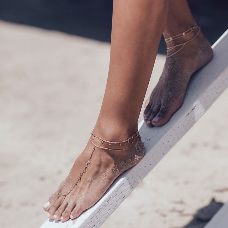 Anklet Guide: What Ankle Bracelets Mean & How To Wear Them